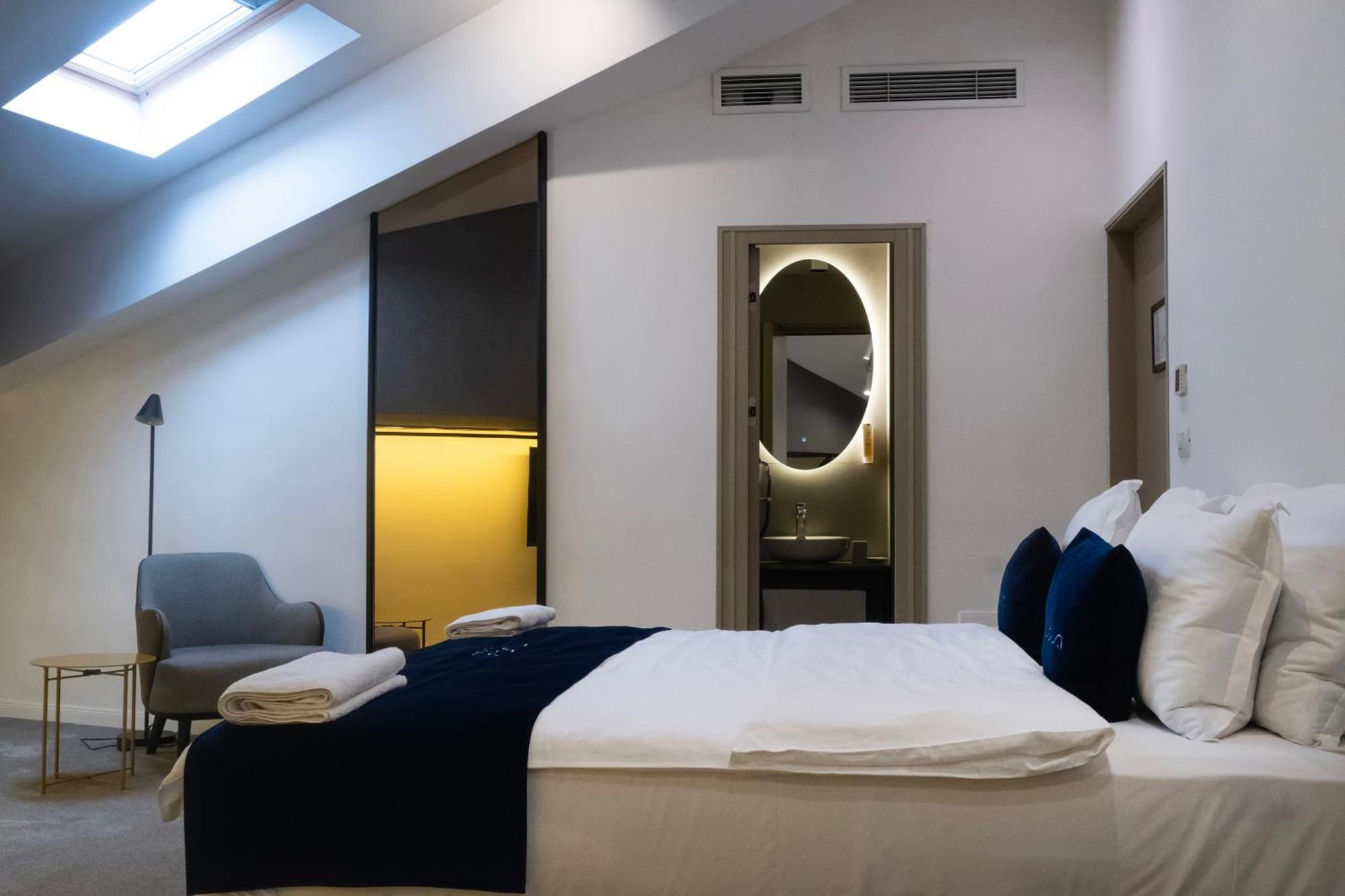 Nam Hotel Призрен Экстерьер фото