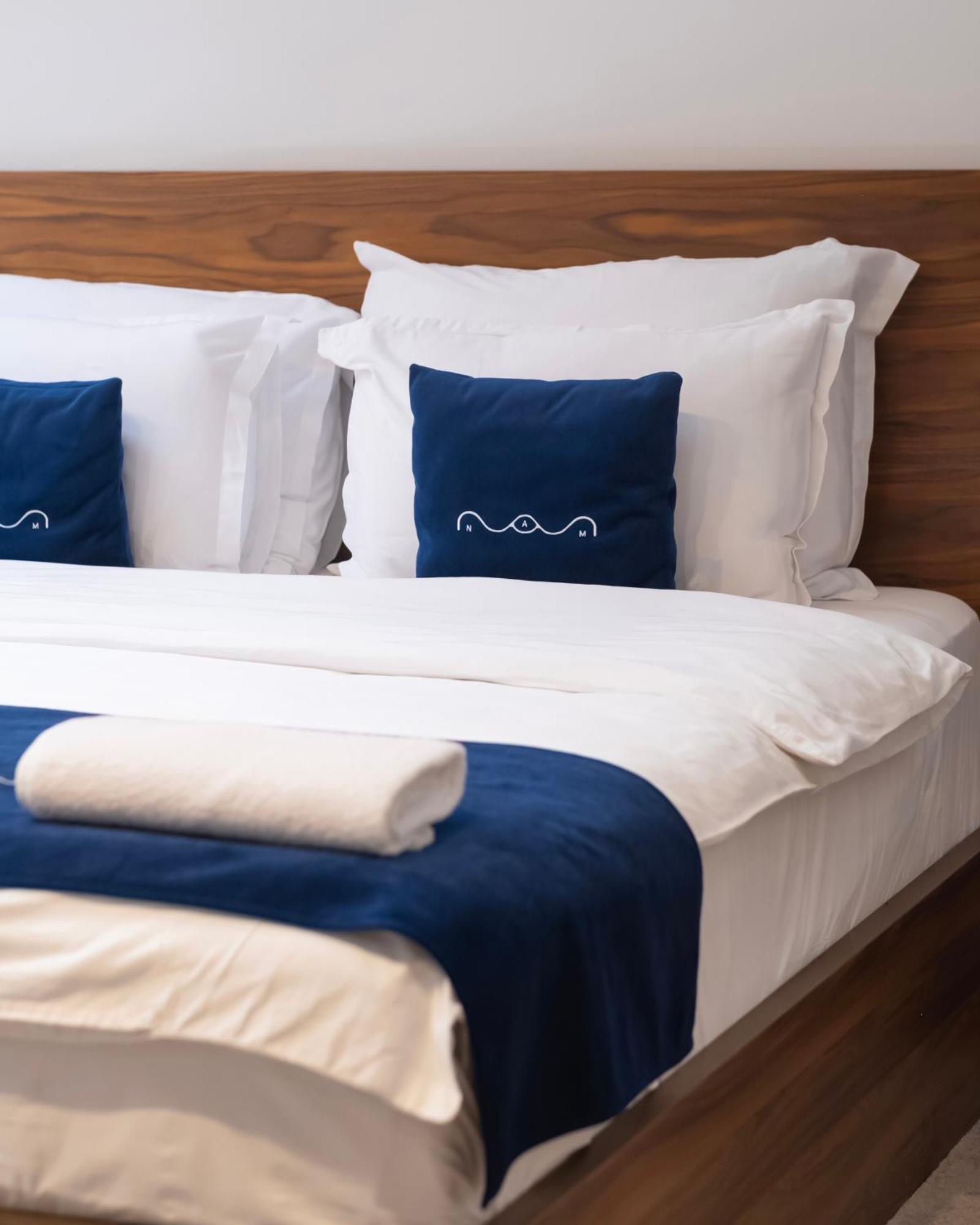 Nam Hotel Призрен Экстерьер фото
